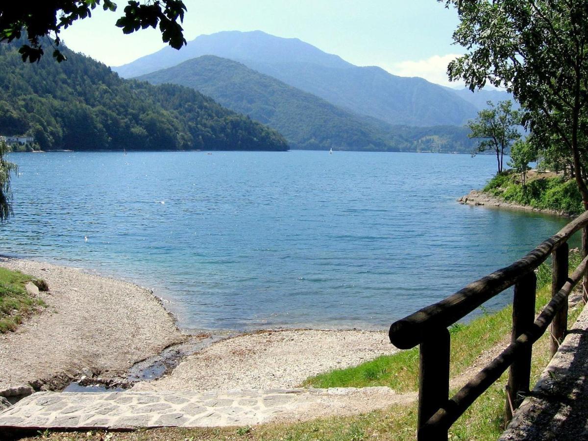 Belvilla By Oyo Villa Etti Bilo - Fronte Lago Molina di Ledro Exterior photo