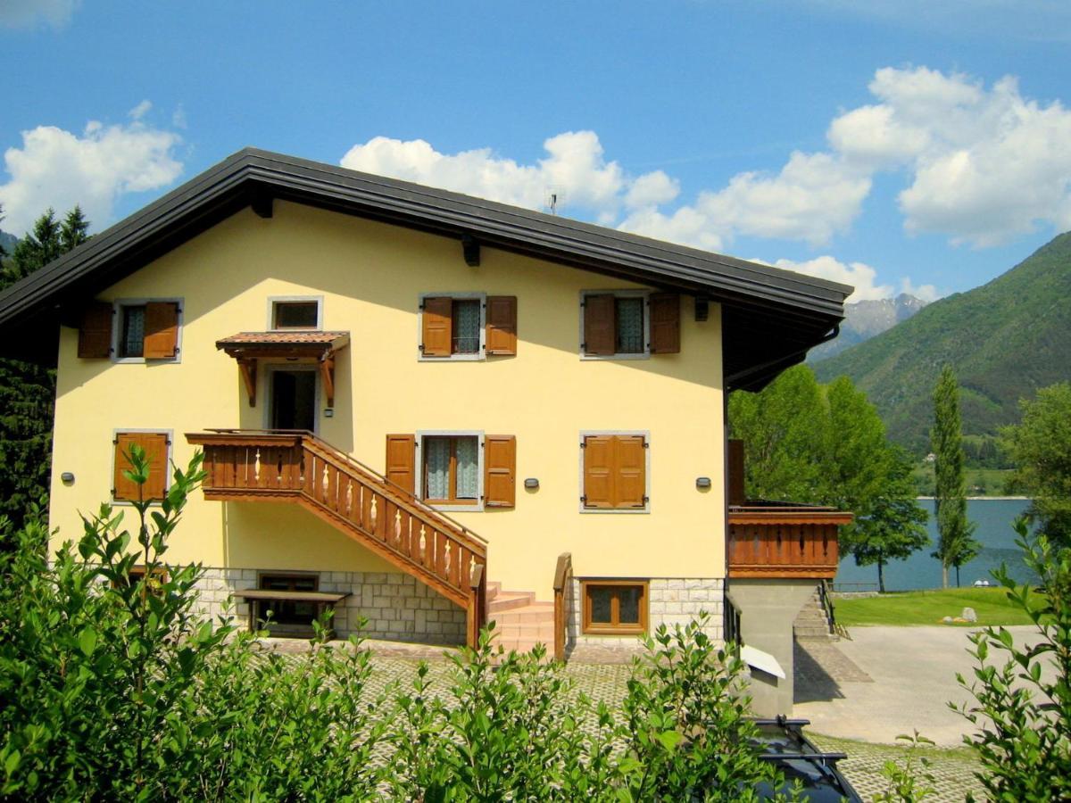 Belvilla By Oyo Villa Etti Bilo - Fronte Lago Molina di Ledro Exterior photo